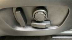 Land Rover Discovery Sport 2.0 D200 Dynamic SE 5dr Auto [5 Seat] Diesel Station Wagon